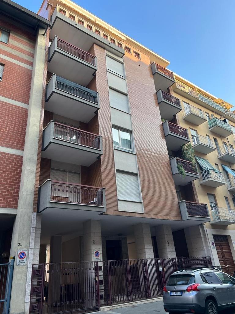 Alloggio Esposito Turin Bagian luar foto